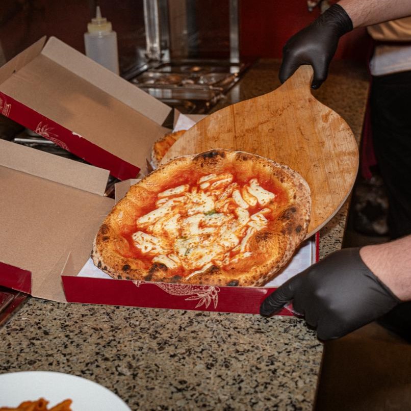 Neapolitan pizza boxed fresh